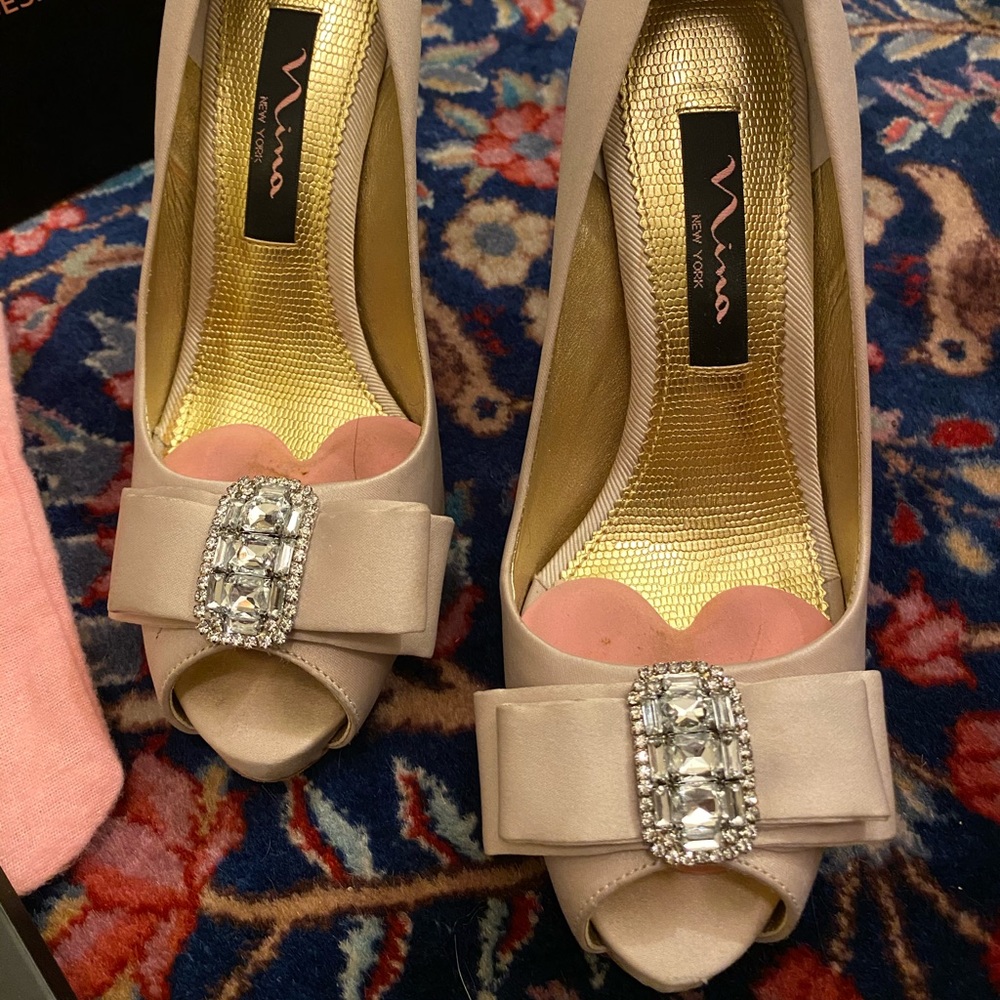 NinaShoes Heels - Picture 3 of 5